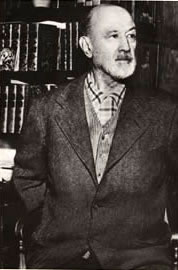 Charles Ives c1947, photo: Frank Gerratana courtesy Yale Music Library
