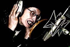 Lene Lovich recording Thorne's 'Sprawl' album